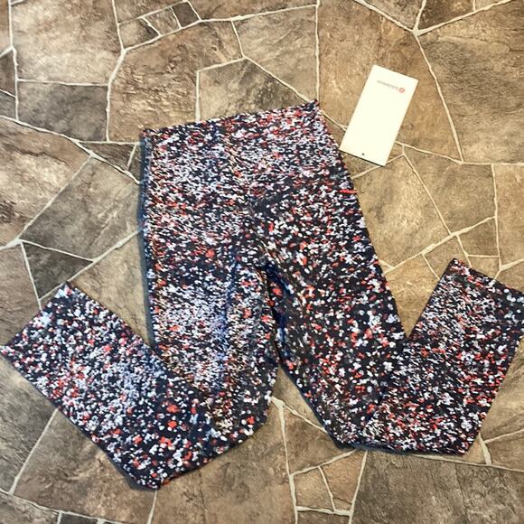 NWT Lululemon Align HR Crop 21” Water Blossom Multi Sz 2 - Picture 4 of 14